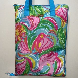 NWOT Lilly Pulitzer Beach/Picnic Mat Tote Bag